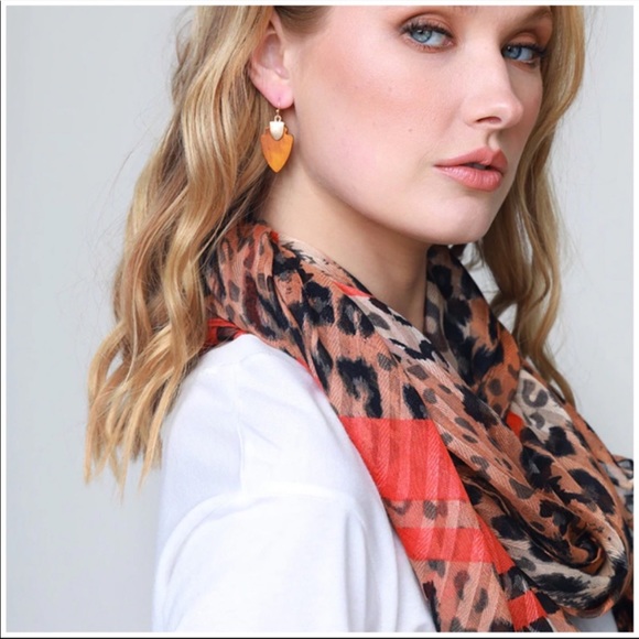 Ruggine Douby Leopard scarf with stripe accent - Picture 6 of 7